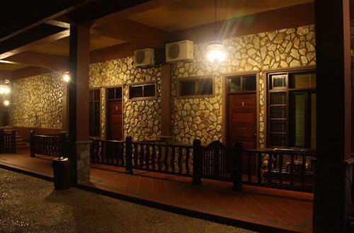 The Waterway Villa Bentong Extérieur photo
